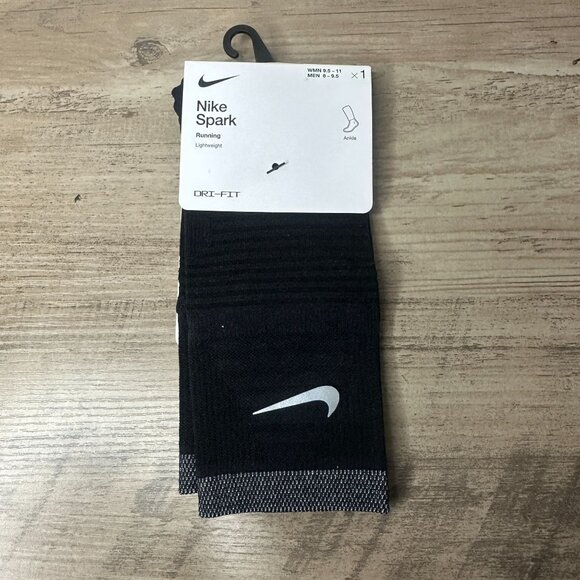 NWT Nike Unisex Spark Dri-FIT Lightweight Running Ankle Socks Size Medium (Black - Picture 2 of 10